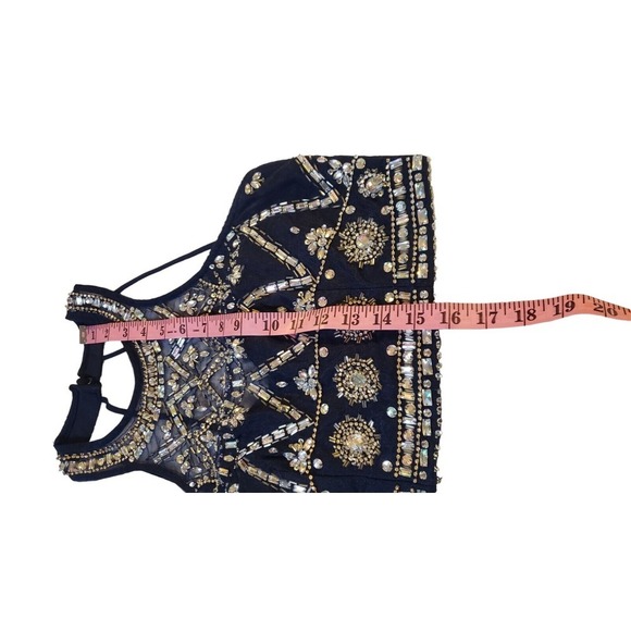 B.Darlin Juniors' BLUE HALTER NECK RHINESTONE BEADED CROPPED TOP SIZE 5/6 Vegas - Picture 12 of 16